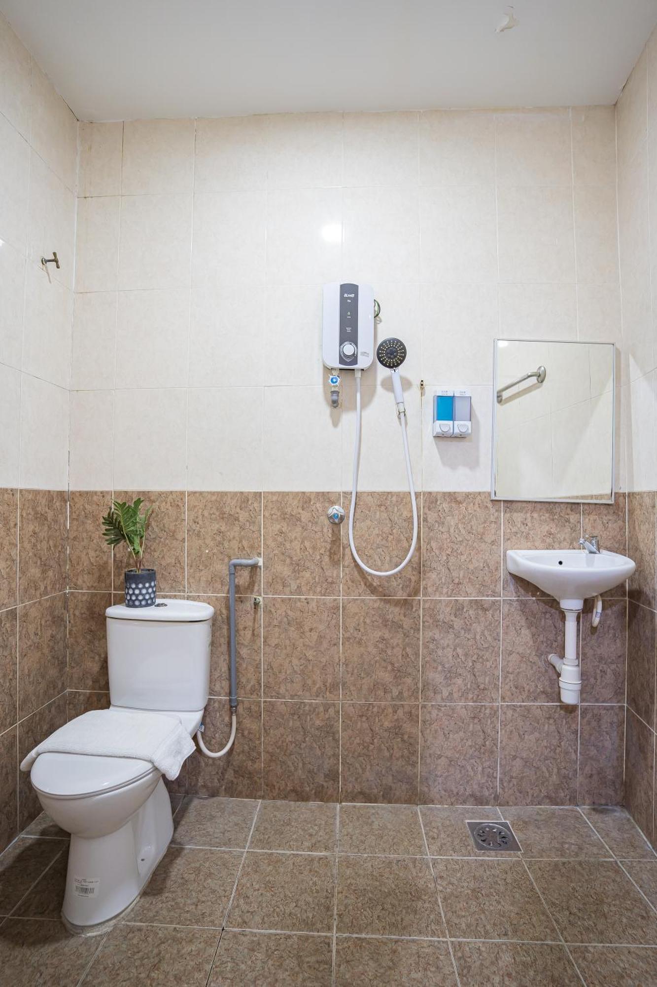 Hotel 28 Rapid Kuala Lumpur Ngoại thất bức ảnh